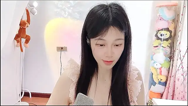 QQ-7890 online show from April 18, 2026, 3:16 pm