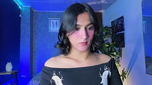 Zoee Kiss  online show from July 3, 2026, 4:52 am