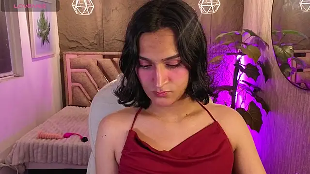 Zoee Kiss  online show from July 26, 2026, 4:09 am