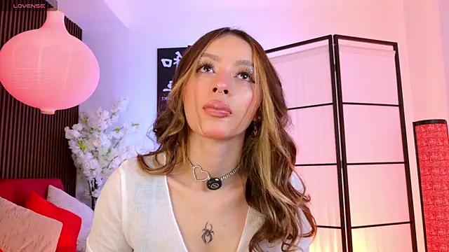 Elysia carter online show from May 22, 2026, 8:36 pm