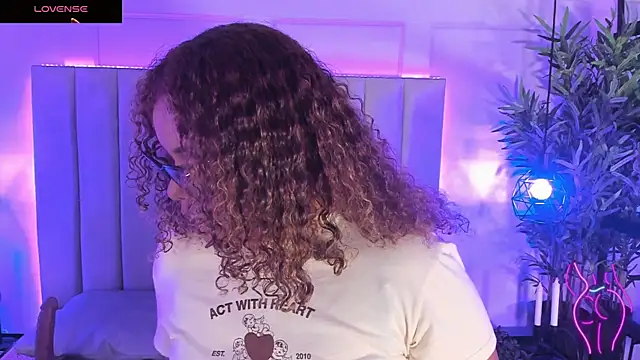 DakotaHarrison online show from May 8, 2026, 12:21 pm