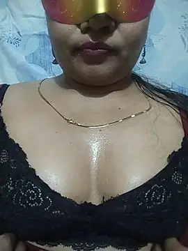 Snapshot of PriyankaSuthhar chatting on May 26, 2026, 7:21 pm PriyankaSuthhar online show from May 26, 2026, 7:21 pm