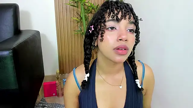 Snapshot of JazmyXXX chatting on May 25, 2026, 8:04 pm JazmyXXX online show from May 25, 2026, 8:04 pm
