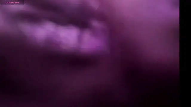 Snapshot of yelena_mutizz1 chatting on March 27, 2026, 11:37 pm yelena mutizz1 online show from March 27, 2026, 11:37 pm