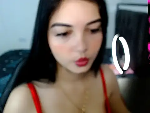 Snapshot of veleria_allurin chatting on April 1, 2026, 9:56 pm veleria allurin online show from April 1, 2026, 9:56 pm
