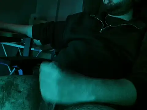 vedatcan22 online show from April 24, 2026, 9:39 pm