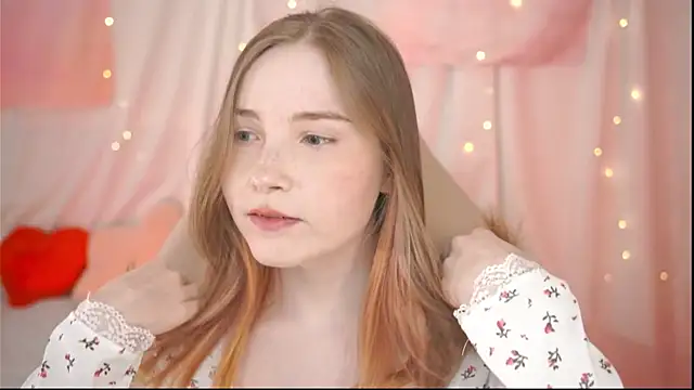 Snapshot of Linallu chatting on April 6, 2026, 7:09 am Linallu online show from April 6, 2026, 7:09 am