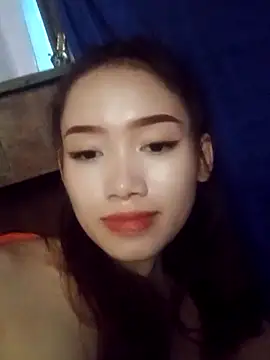 Snapshot of lovelybabyxx chatting on March 22, 2026, 7:01 am lovelybabyxx online show from March 22, 2026, 7:01 am