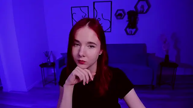 MarilynFire online show from June 21, 2026, 5:21 am