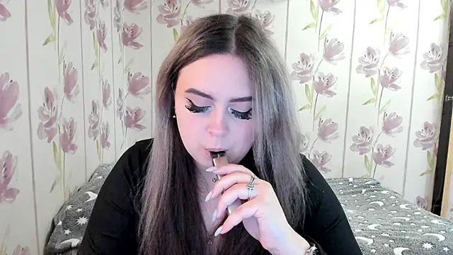 Snapshot of Agathameoww chatting on April 14, 2026, 9:26 am Agathameoww online show from April 14, 2026, 9:26 am