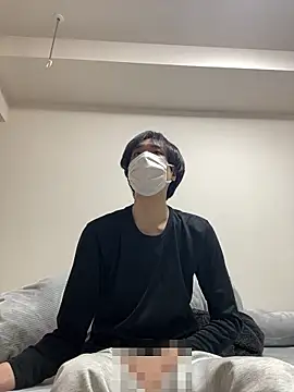 Snapshot of youta200 chatting on March 22, 2026, 9:23 am youta200 online show from March 22, 2026, 9:23 am