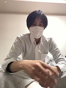 Snapshot of youta200 chatting on April 2, 2026, 10:46 am youta200 online show from April 2, 2026, 10:46 am