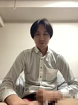 Snapshot of youta200 chatting on April 7, 2026, 10:37 am youta200 online show from April 7, 2026, 10:37 am