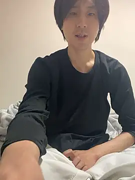 Snapshot of youta200 chatting on April 11, 2026, 9:30 pm youta200 online show from April 11, 2026, 9:30 pm