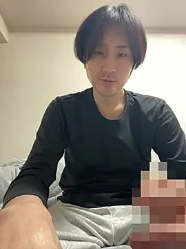 Snapshot of youta200 chatting on April 17, 2026, 1:25 pm youta200 online show from April 17, 2026, 1:25 pm