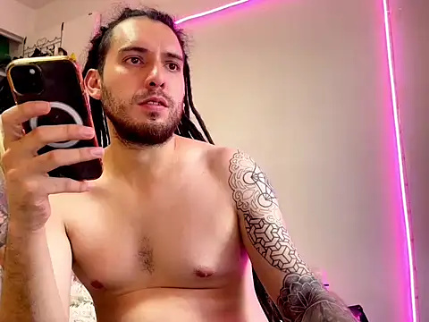 DreadObsessionxX online show from July 5, 2026, 11:01 pm