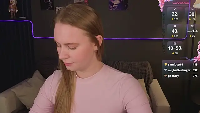 Lover Daisy  online show from April 29, 2026, 5:30 pm