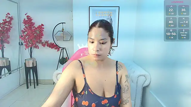 Natalia cartier online show from June 11, 2026, 2:53 am