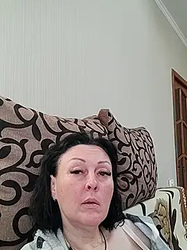 HelgaDennis online show from May 14, 2026, 4:36 pm