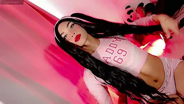 Snapshot of khloe_Gils chatting on March 29, 2026, 9:59 pm khloe Gils online show from March 29, 2026, 9:59 pm