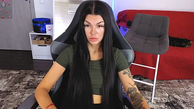 AnacondaOnn online show from June 10, 2026, 5:50 am