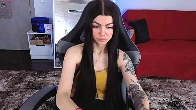 Snapshot of AnacondaOnn chatting on August 7, 2026, 7:32 am AnacondaOnn online show from August 7, 2026, 7:32 am