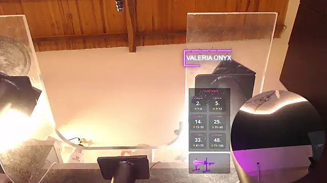 ValeriaOnyx online show from July 3, 2026, 2:01 pm