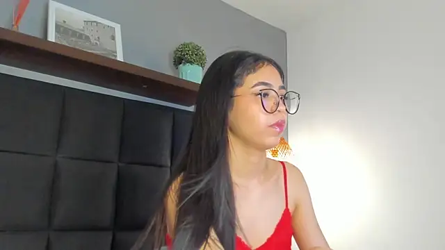 sofi alix online show from April 5, 2026, 8:06 pm