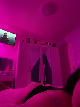 likiaaaaa online show from April 2, 2026, 8:17 pm