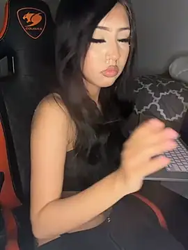 makeDollywet online show from August 3, 2026, 1:27 pm