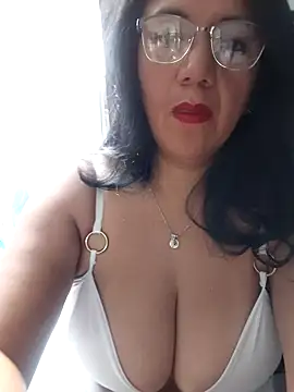 Snapshot of Mielx chatting on March 26, 2026, 3:06 pm Mielx online show from March 26, 2026, 3:06 pm
