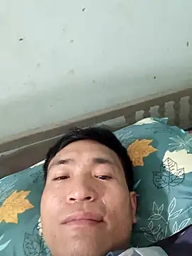 Sutinh85 online show from March 27, 2026, 1:44 am