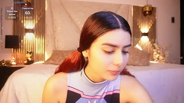 Doll kira  online show from March 30, 2026, 4:19 pm