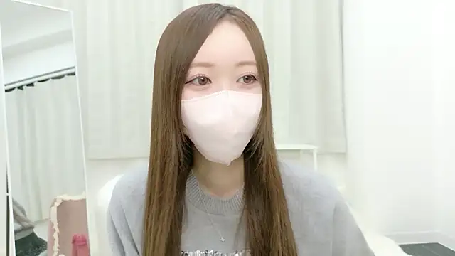 Snapshot of salachan_v chatting on March 23, 2026, 11:14 am salachan v online show from March 23, 2026, 11:14 am