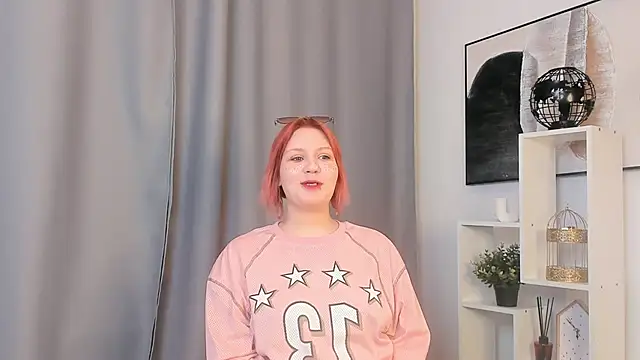 EvieRaminez online show from March 24, 2026, 10:09 am