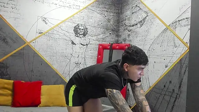 Gury tattoo online show from April 10, 2026, 4:55 pm