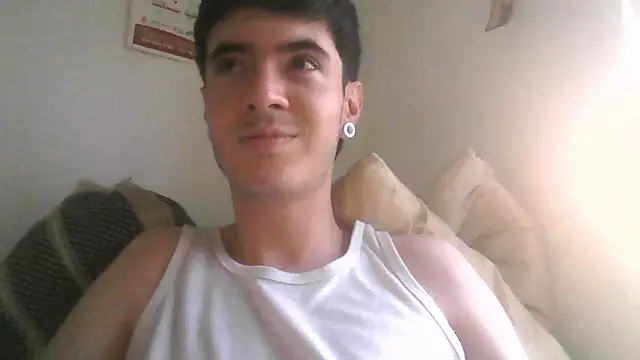 Snapshot of lio____ chatting on May 26, 2026, 10:50 pm lio online show from May 26, 2026, 10:50 pm