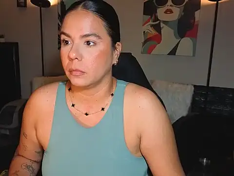 HannaJonns online show from July 12, 2026, 7:27 pm
