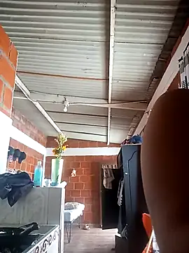 violetascottt online show from March 23, 2026, 4:33 pm