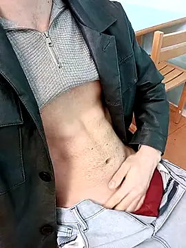 Fun yacine online show from March 30, 2026, 7:42 am