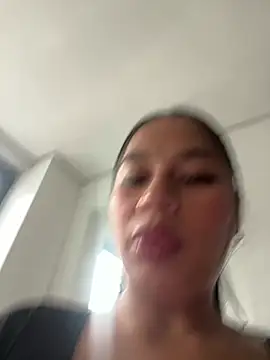 Snapshot of breenda01 chatting on July 9, 2026, 9:30 pm breenda01 online show from July 9, 2026, 9:30 pm
