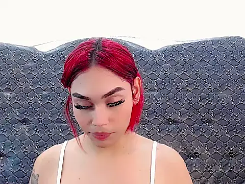 Snapshot of Salome_bichtxx chatting on April 9, 2026, 6:35 pm Salome bichtxx online show from April 9, 2026, 6:35 pm