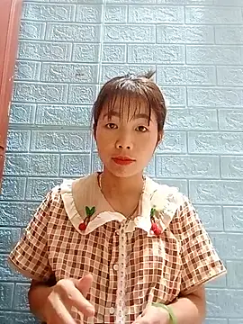 AmyLinee01 online show from July 17, 2026, 11:39 am
