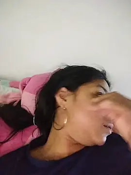 Snapshot of AngelicaStorms chatting on July 19, 2026, 1:20 am AngelicaStorms online show from July 19, 2026, 1:20 am