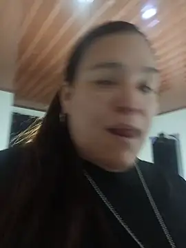 Snapshot of Zuleyka_69 chatting on June 11, 2026, 12:32 am Zuleyka 69 online show from June 11, 2026, 12:32 am