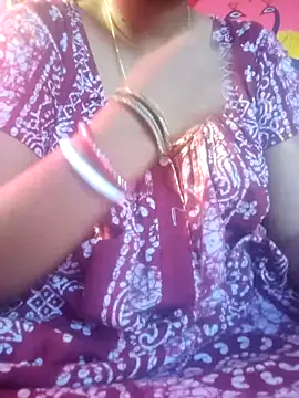 Snapshot of itz-priya chatting on April 14, 2026, 10:10 am itz-priya online show from April 14, 2026, 10:10 am