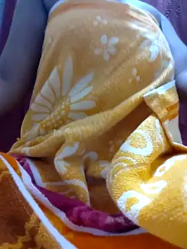 Delhi-Patola online show from April 3, 2026, 6:17 pm