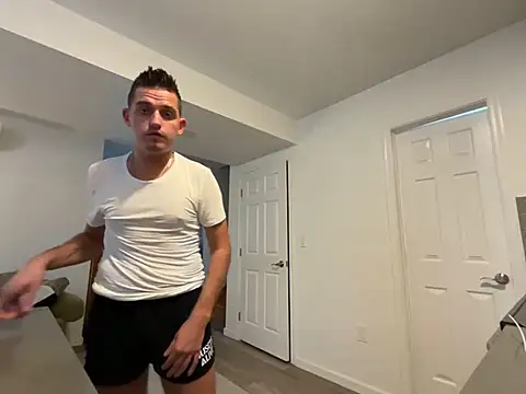 eastcoastrussian online show from April 22, 2026, 9:27 pm