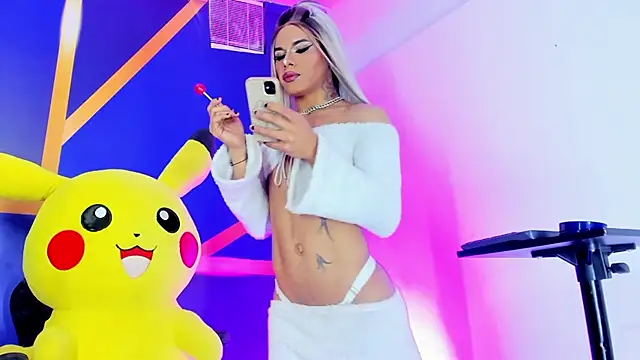 Melanny Brats online show from April 5, 2026, 9:28 am