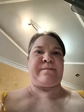 Snapshot of _Yourpussy_ chatting on March 30, 2026, 11:55 am Yourpussy online show from March 30, 2026, 11:55 am